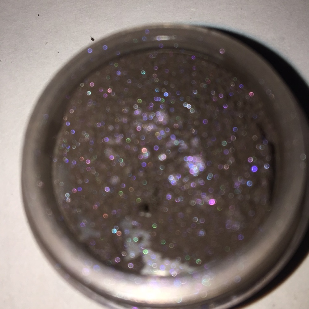 NEVER USED! Bare minerals loose eyeshadow